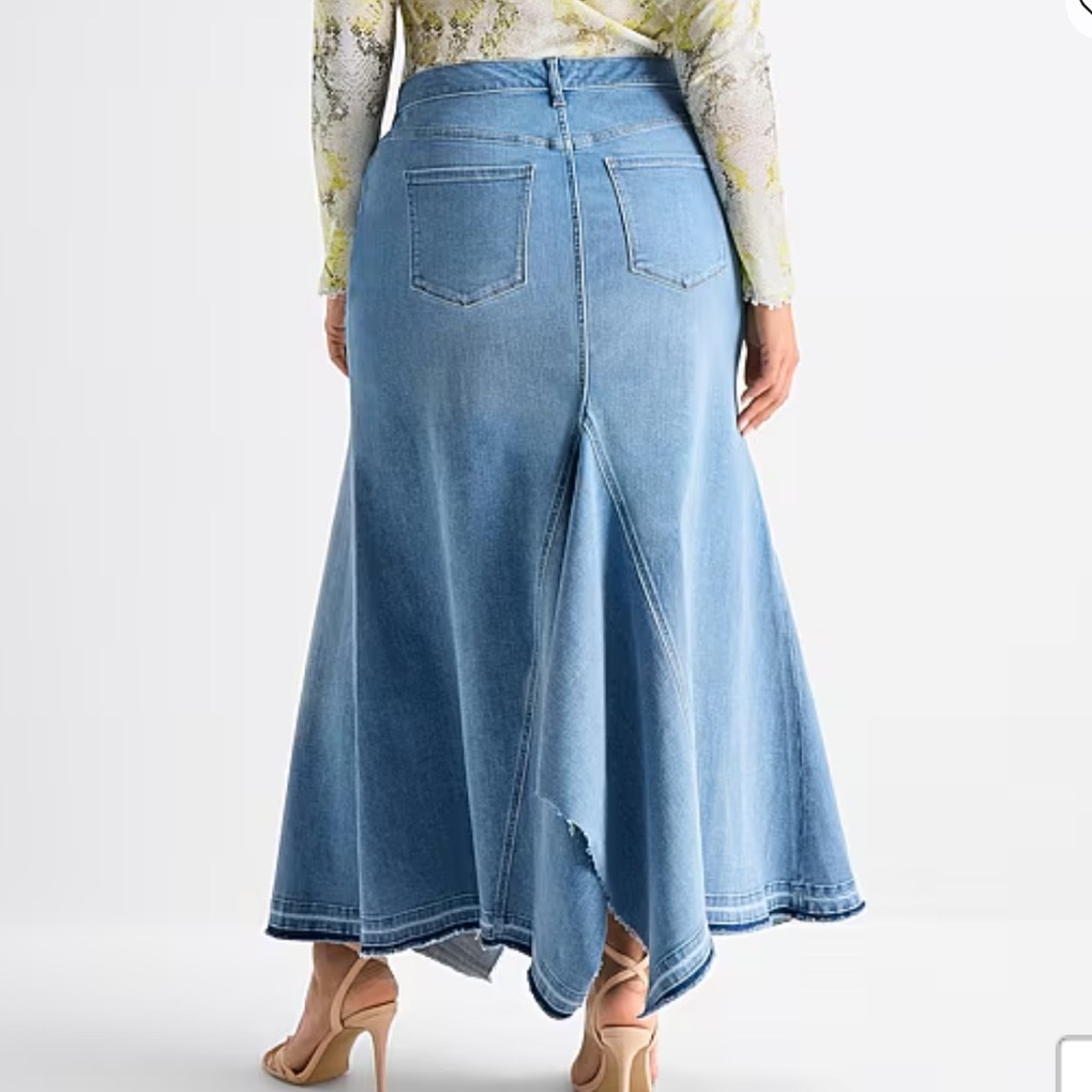 Ashley Graham Blue Denim Maxi Skirt Jeans with Flared Panel Sz 18W NWT - Picture 3 of 9